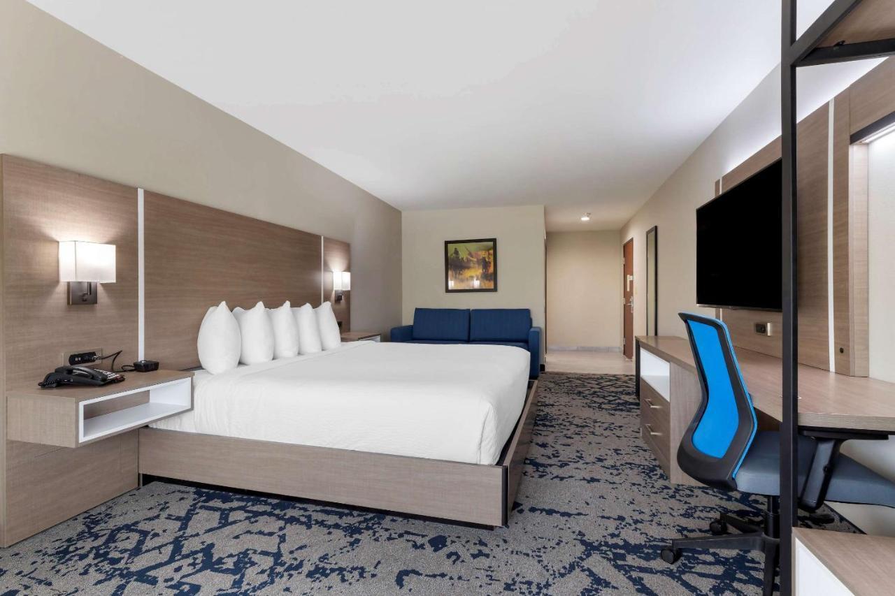 Comfort Inn&Suites Muskogee Buitenkant foto